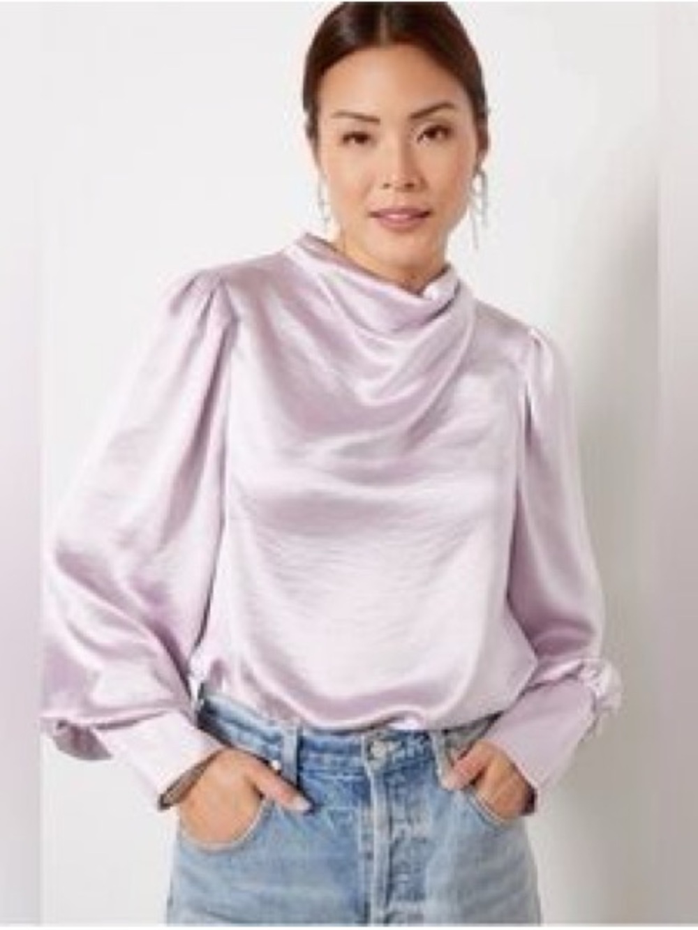 Evereve Lilac Satin Mock Neck Blouse Size Small